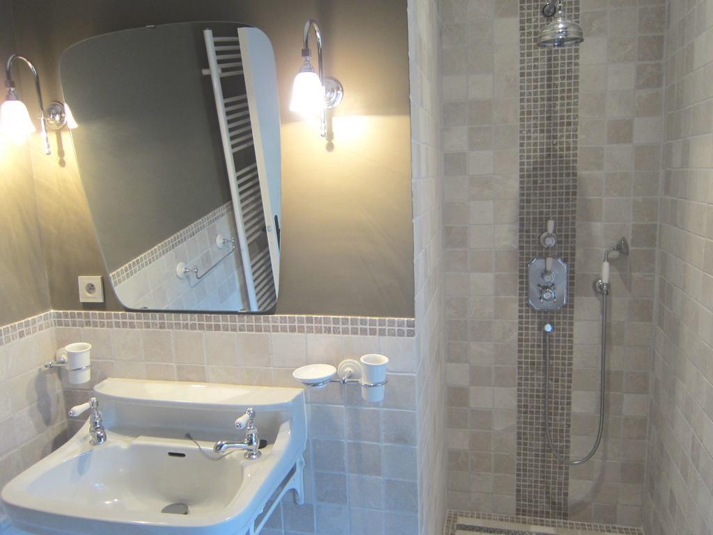 فيلا Delightful Castle In Bastogne With Bubble Bath المظهر الخارجي الصورة